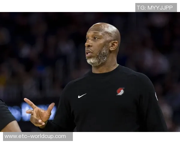 全球足球明星身高排行榜揭晓谁是最高的球员和他们的传奇故事